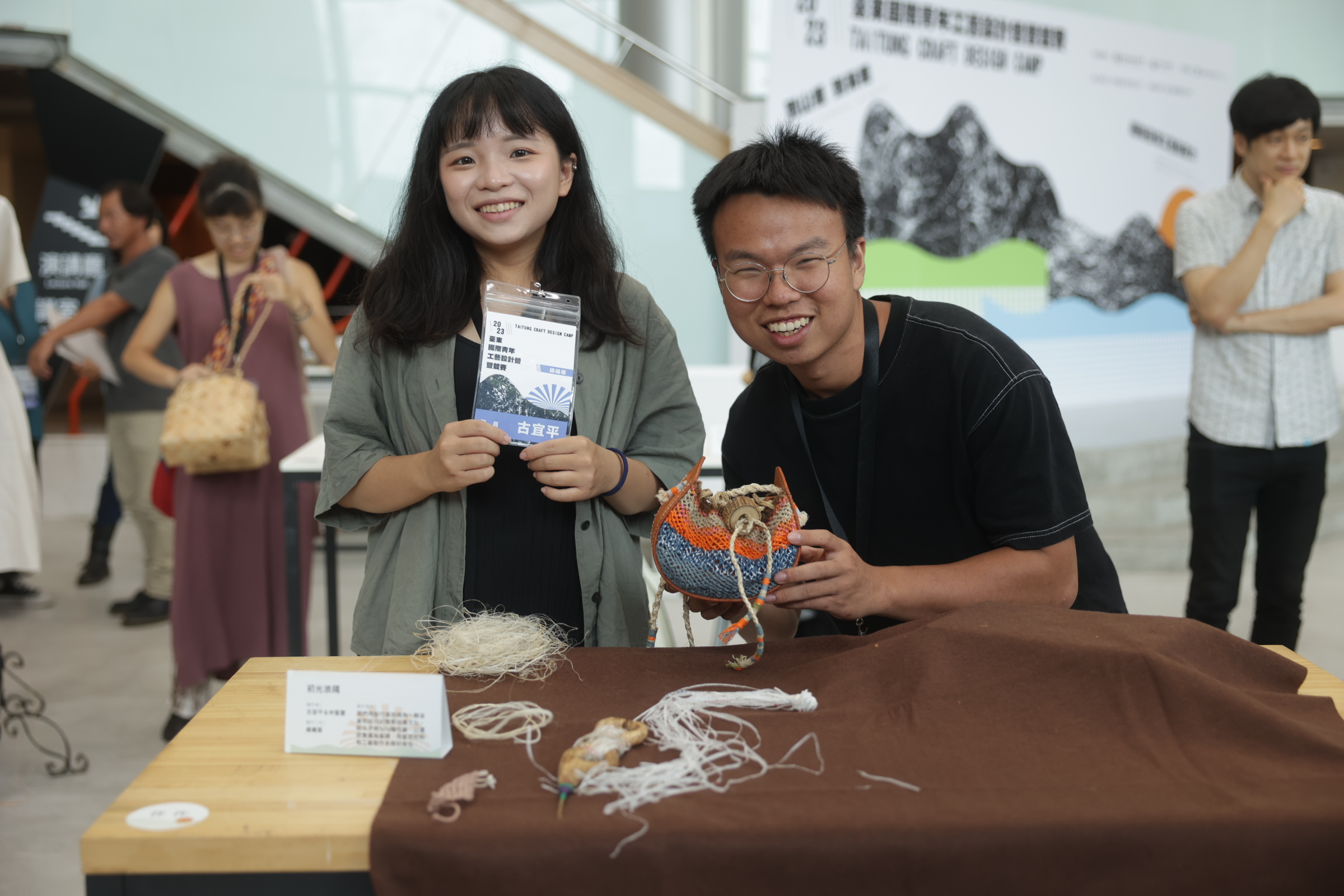 佳作 | 林聖雲、古宜平【初光浪隅】(線織屋)